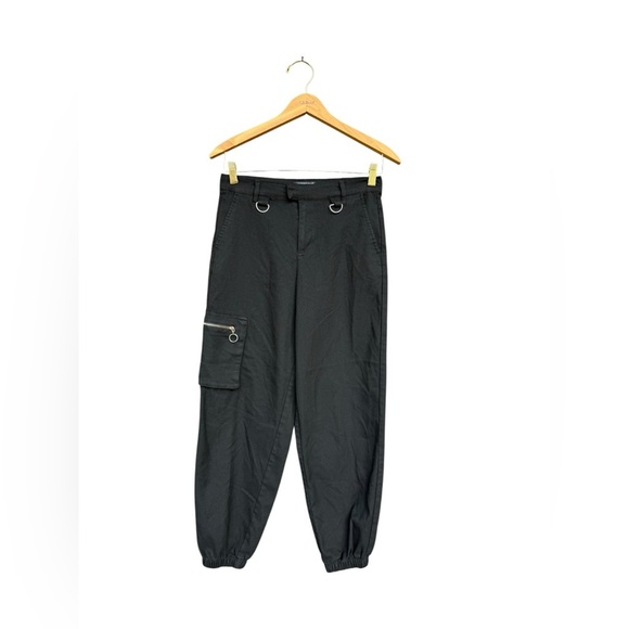Hot Topic Black Utility Cargo Jogger Pants with Ring Accent Size 1 Grunge Punk - Picture 2 of 6
